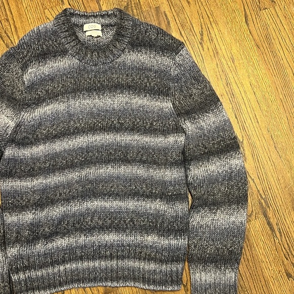 COS Sweater - Picture 2 of 2